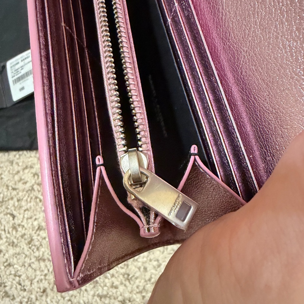 YSL METALLIC PINK WALLET/CLUTCH - Picture 10 of 13
